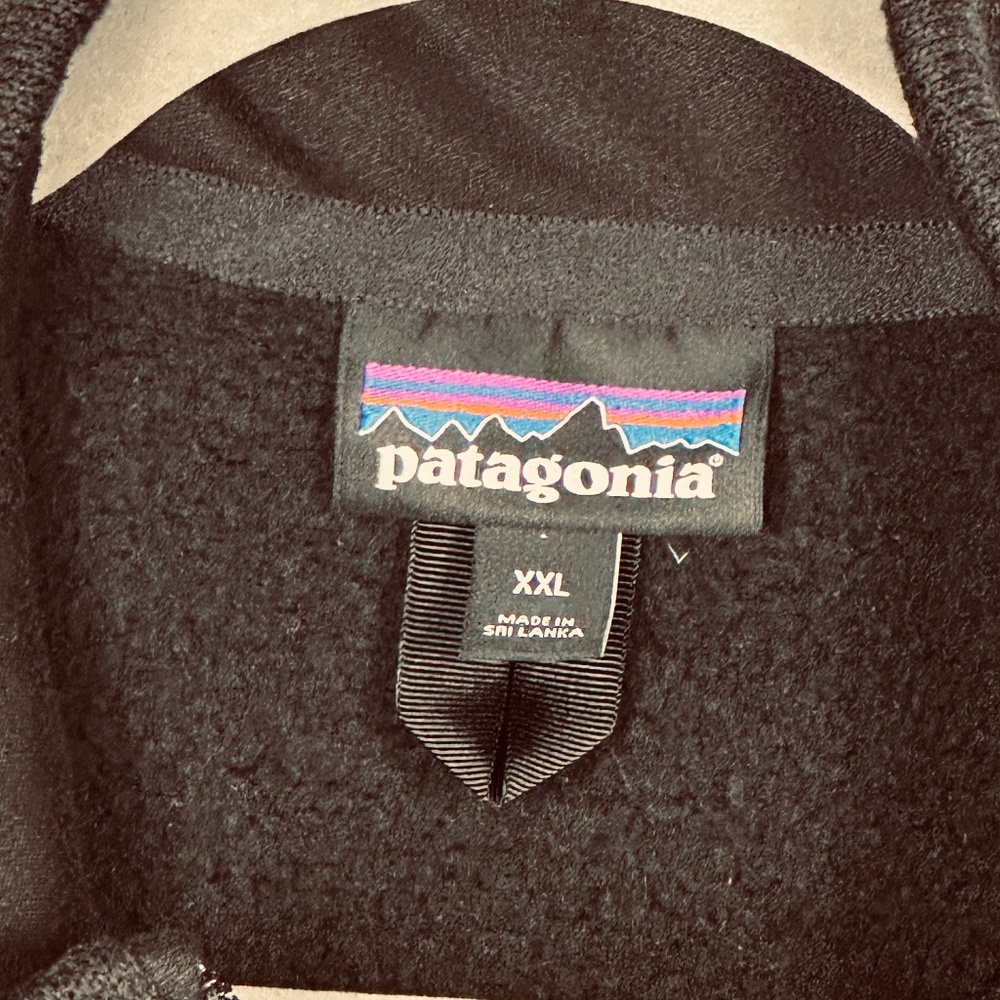 Patagonia Men’s Better Sweater Fleece Vest – Black (XXL) - Picture 5 of 6